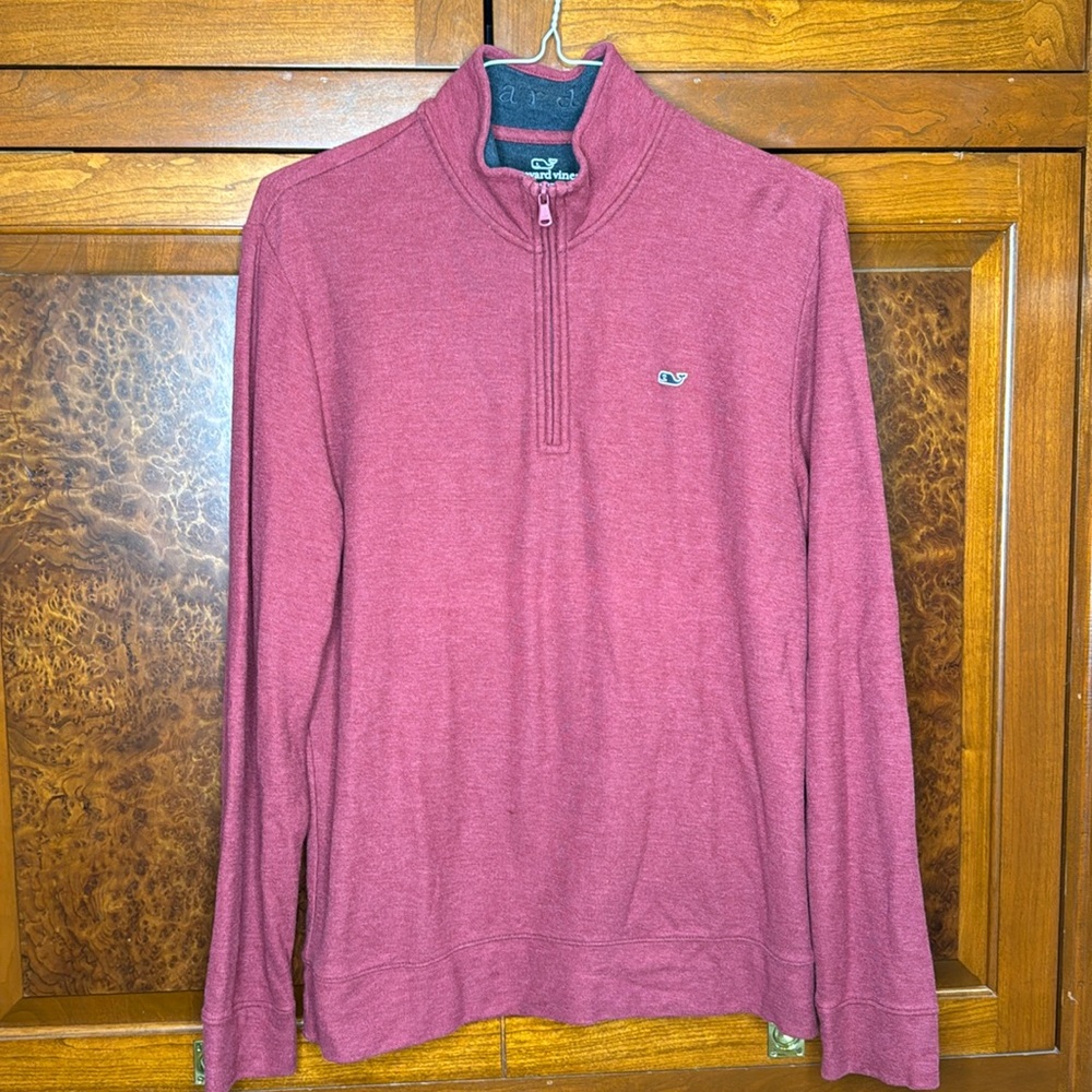 Vineyard vines, men’s M quarter zip, 100% Pima cotton, gently worn, great cond